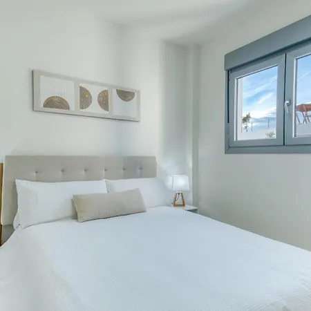 Luxury Coastal Sea Views Pool & Parking Estepona