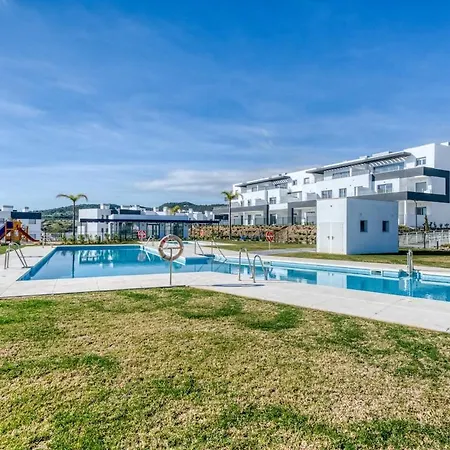 Luxury Coastal Sea Views Pool & Parking * Estepona