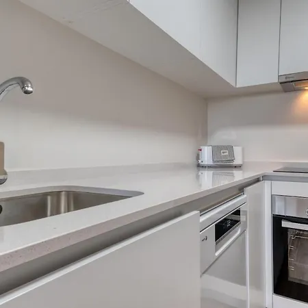 Lejlighed Luxury Coastal Sea Views Pool & Parking *
