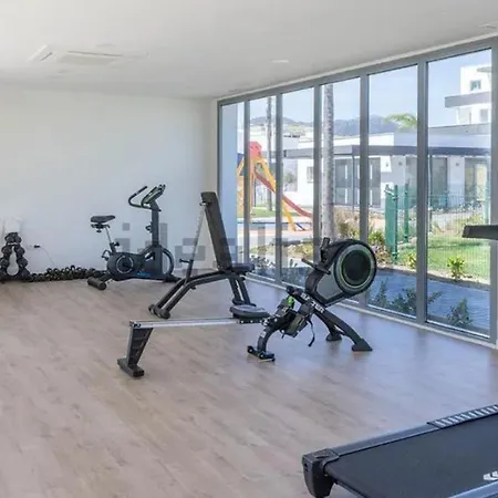 Lejlighed Luxury Coastal Sea Views Pool & Parking